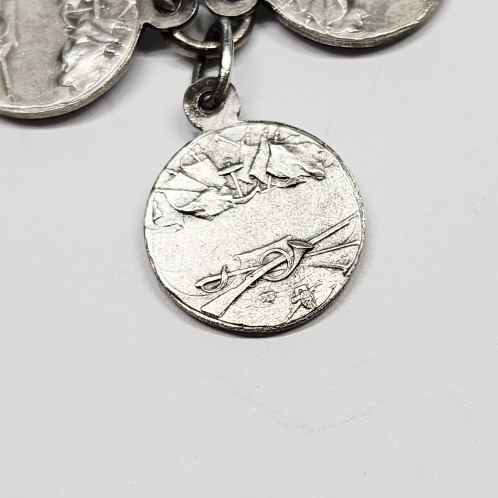 Our Lady of Armies, Protect Us. Saint Mary. Antique Religious Saint Medal Lot - Picture 5 of 8